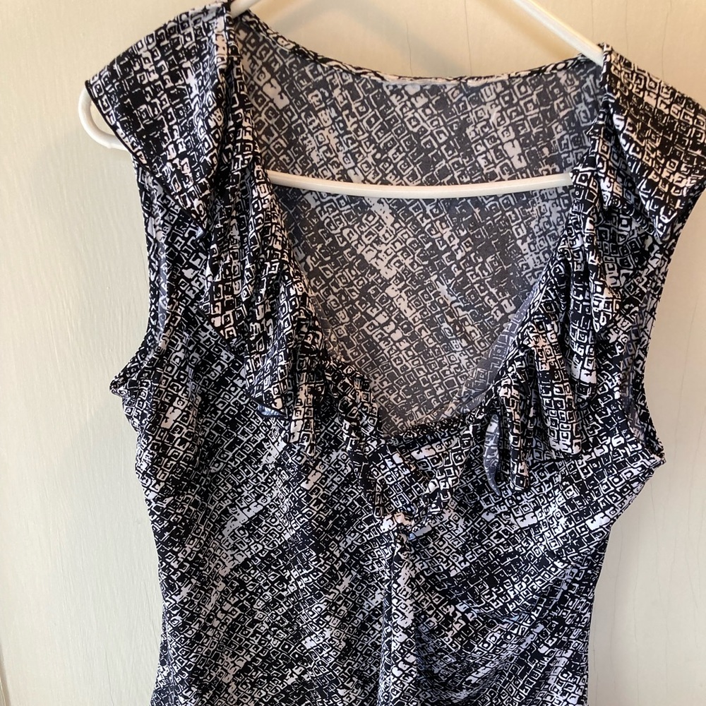 Sleeveless Blouse